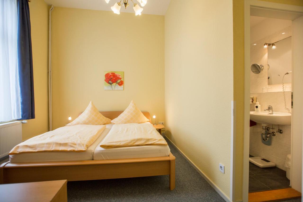 Hotel Graf Waldersee Borkum Exterior photo