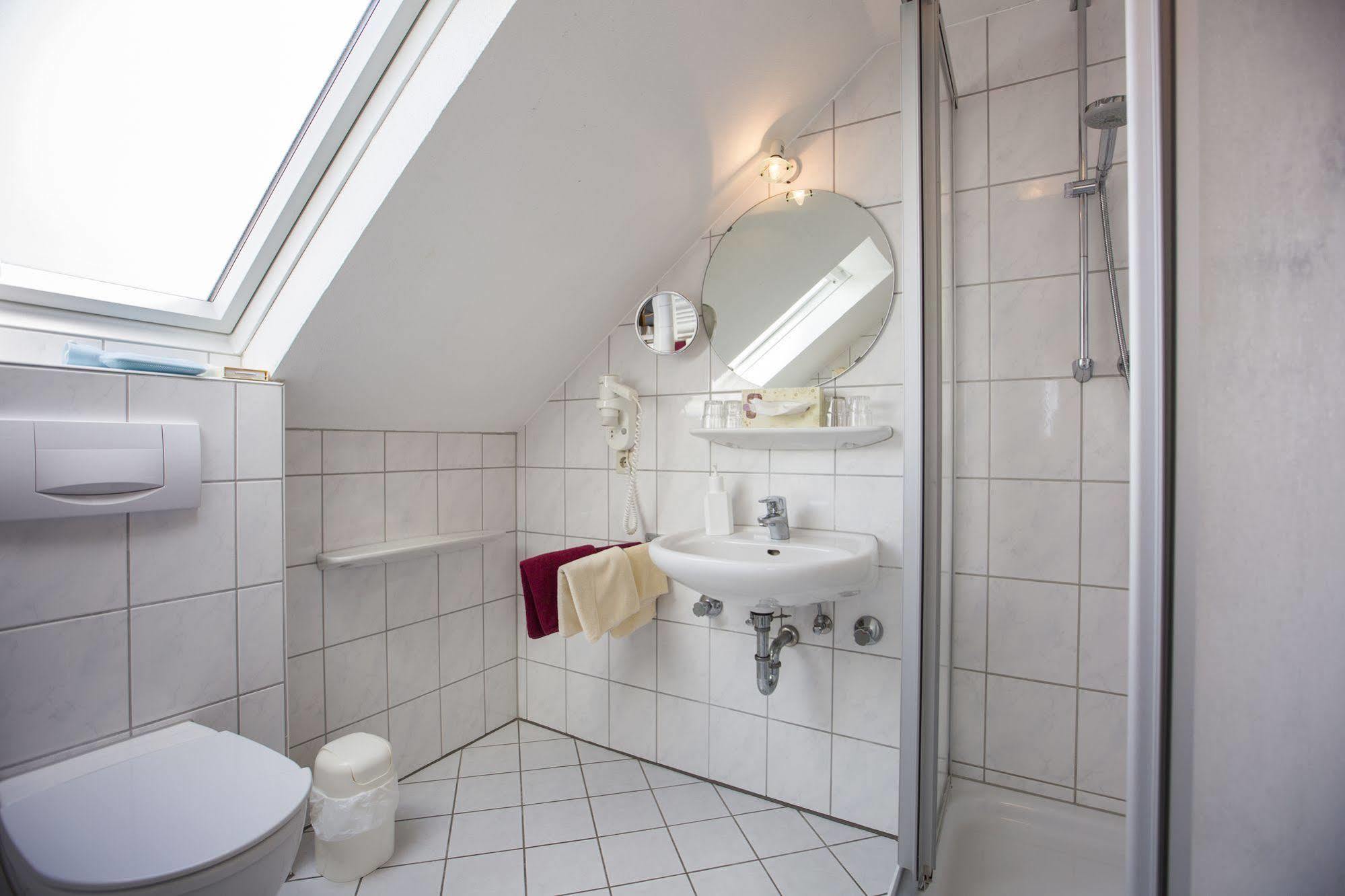 Hotel Graf Waldersee Borkum Exterior photo