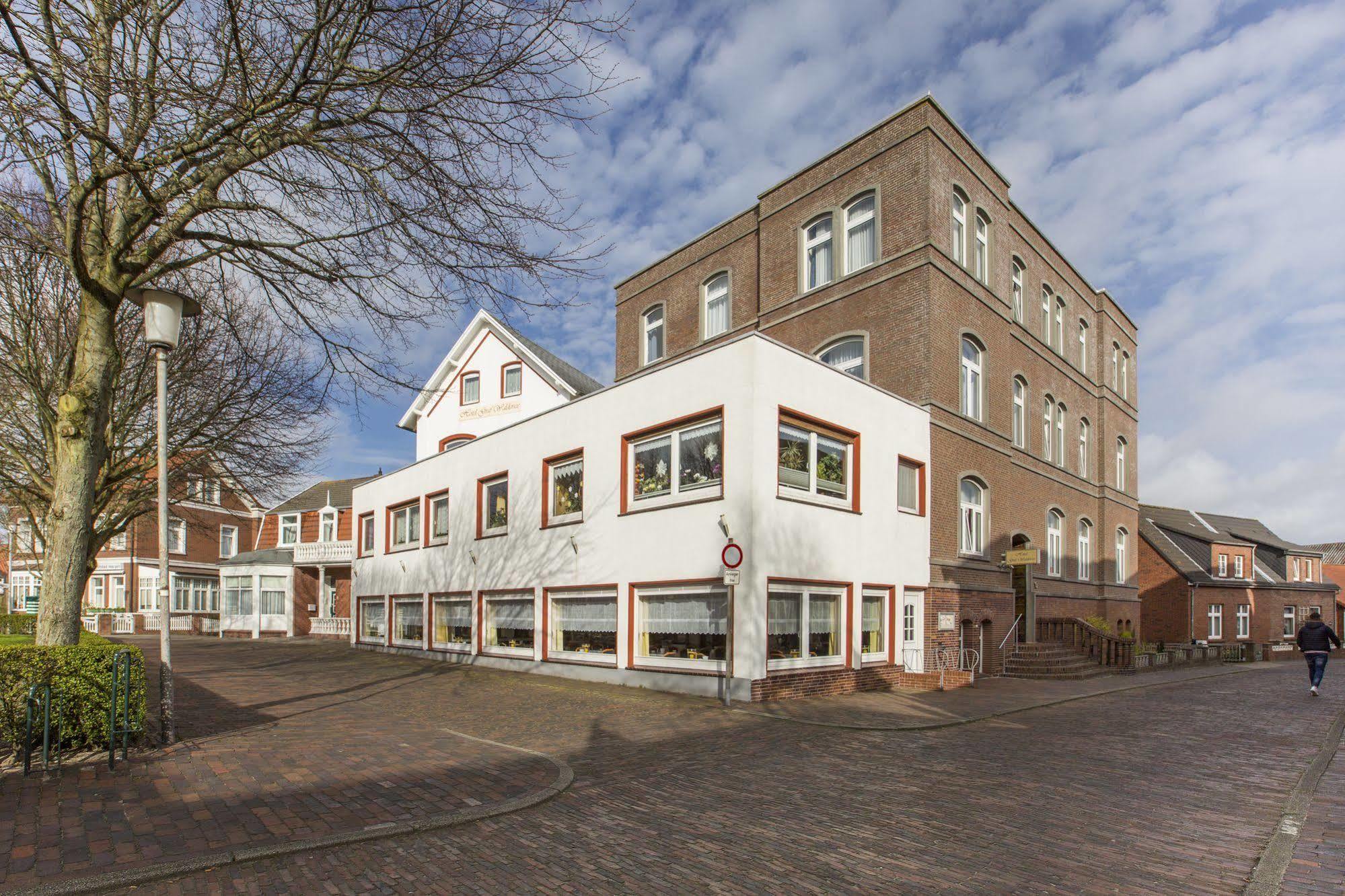 Hotel Graf Waldersee Borkum Exterior photo