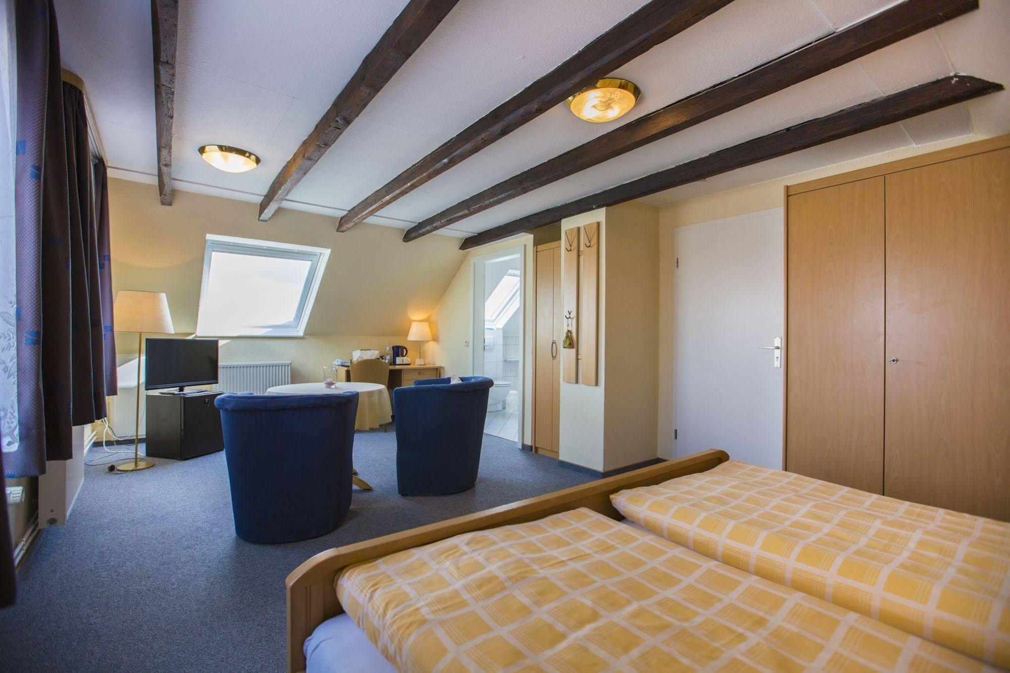 Hotel Graf Waldersee Borkum Exterior photo