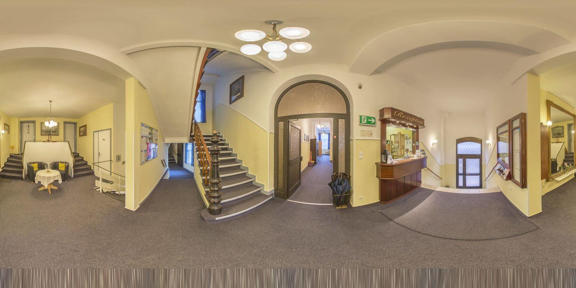 Hotel Graf Waldersee Borkum Exterior photo